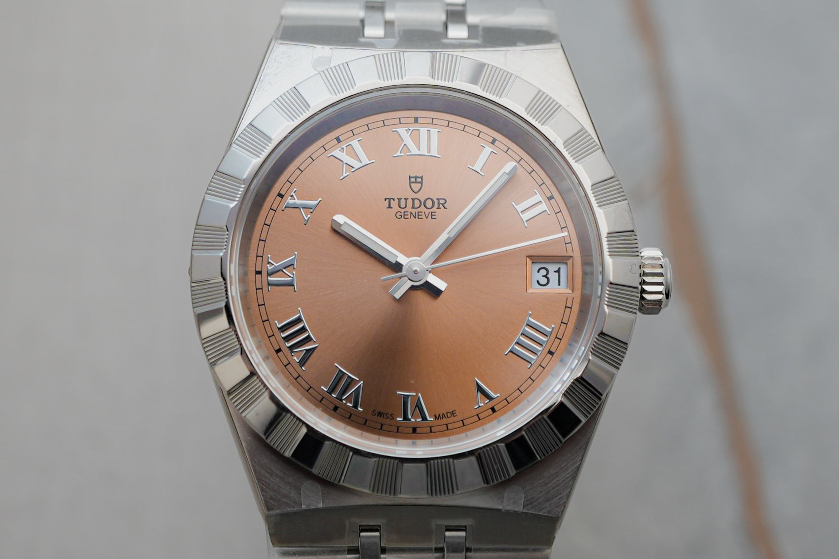 Tudor Royale Salmon 34mm Automatic 28400