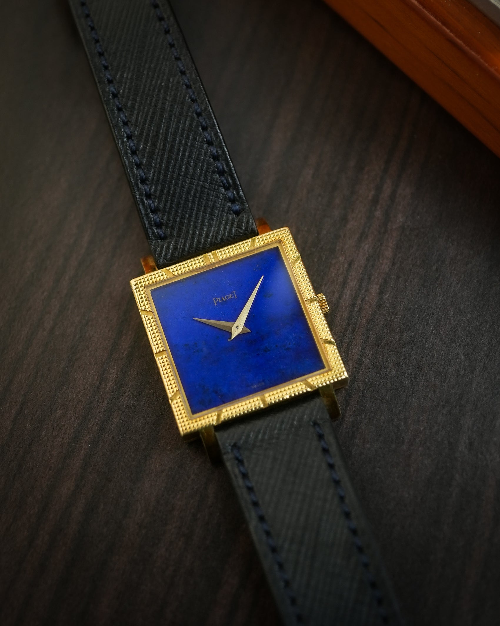 Piaget Tank Gouverneur Lapis Dial HobNail Squared in 18K Solid Yellow Gold 937