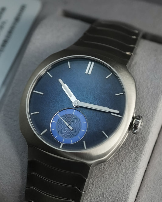 H Moser & Cie Streamliner Small Seconds Blue Enamel and 6500-1200