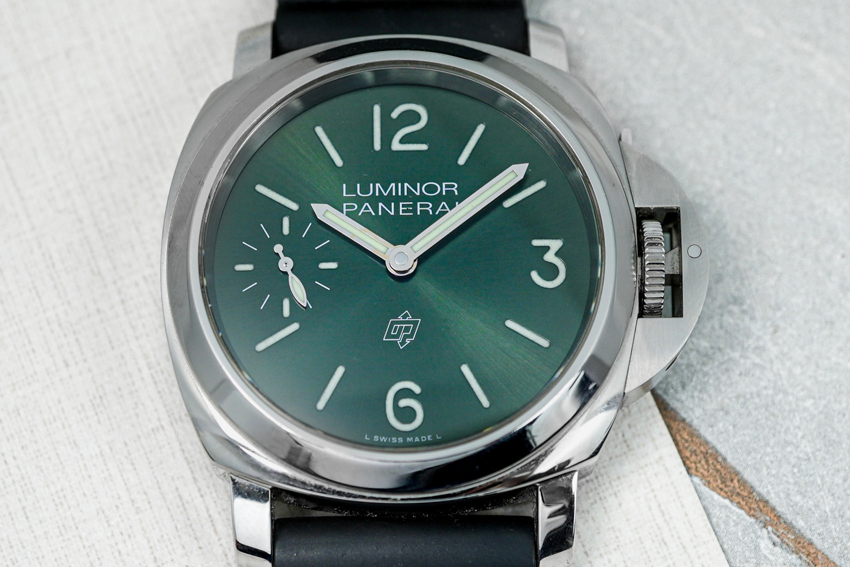 Panerai Luminor Boutique Edition Base Logo Green 44mm PAM01624 PAM1624 01624 1624