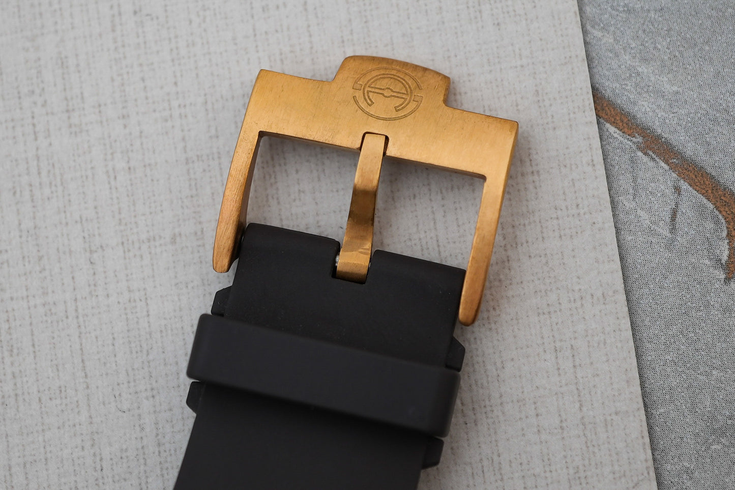 Armin Strom Regulator Fire Titanium 44mm Numbered Limited Edition 100 Pieces TI09-RF.5N