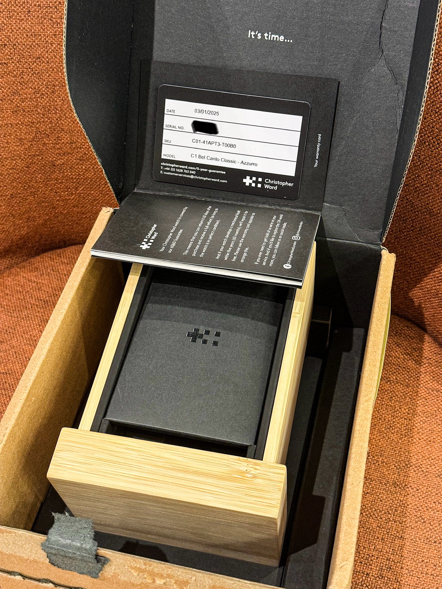 Christopher Ward Bel Canto C1 Classic Guilloche Blue Titanium 41mm C01-41APT3-T00A0 C01