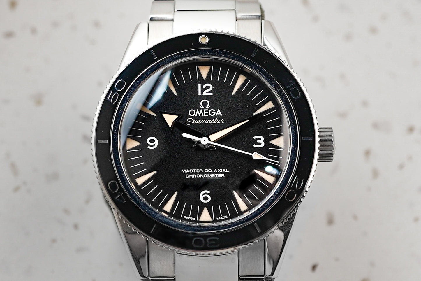Omega Seamaster 300 Co Axial 300m 233.30.41.21.01.001 23330412101001