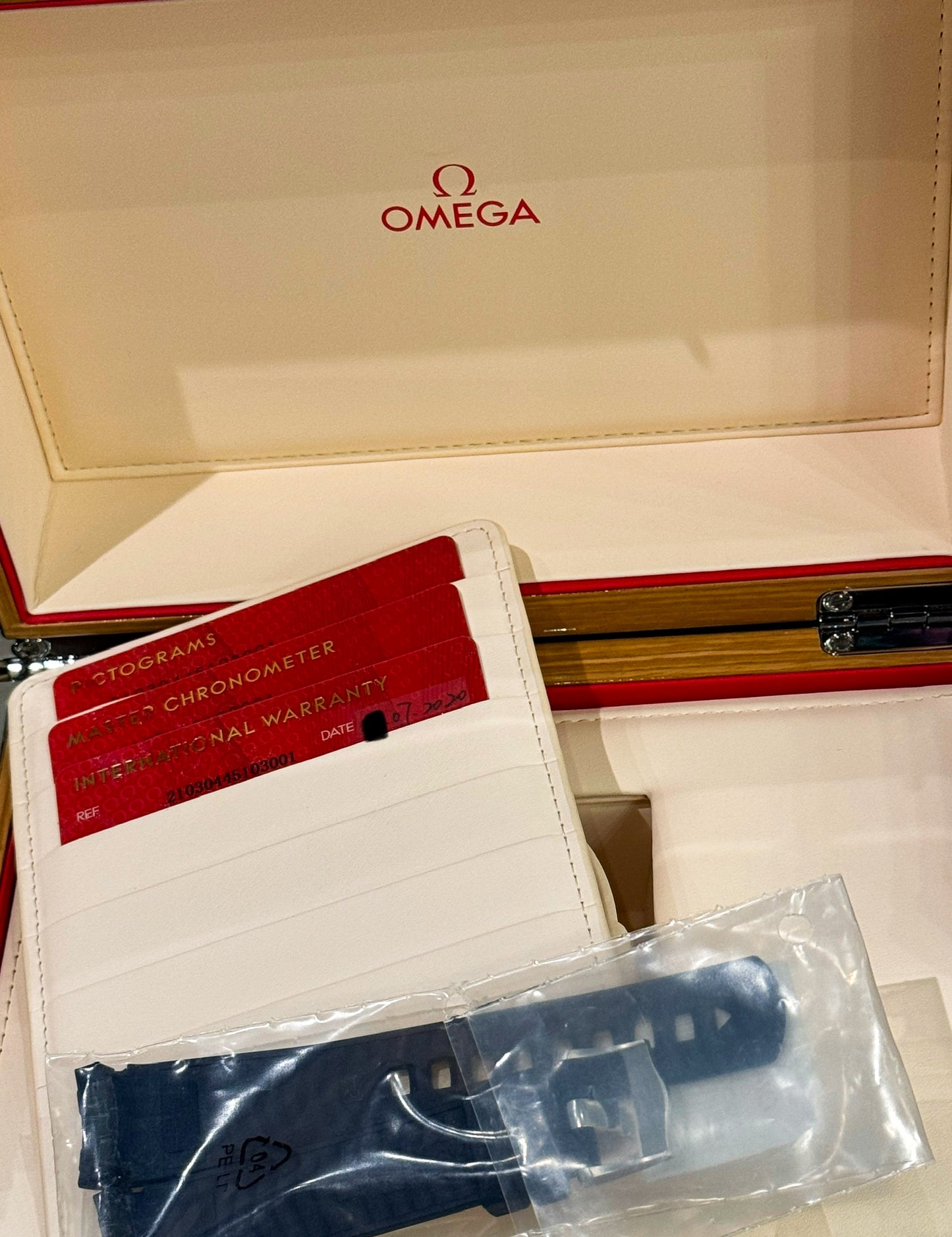 Omega Seamaster 300 Diver Chronograph Co Axial Blue 210.30.44.51.03.001 21030445103001