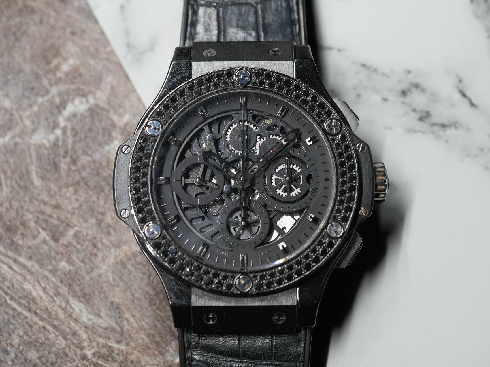 Hublot Big Bang Aero Bang Factory Diamonds 44mm 311.CI.1110.RX.1100