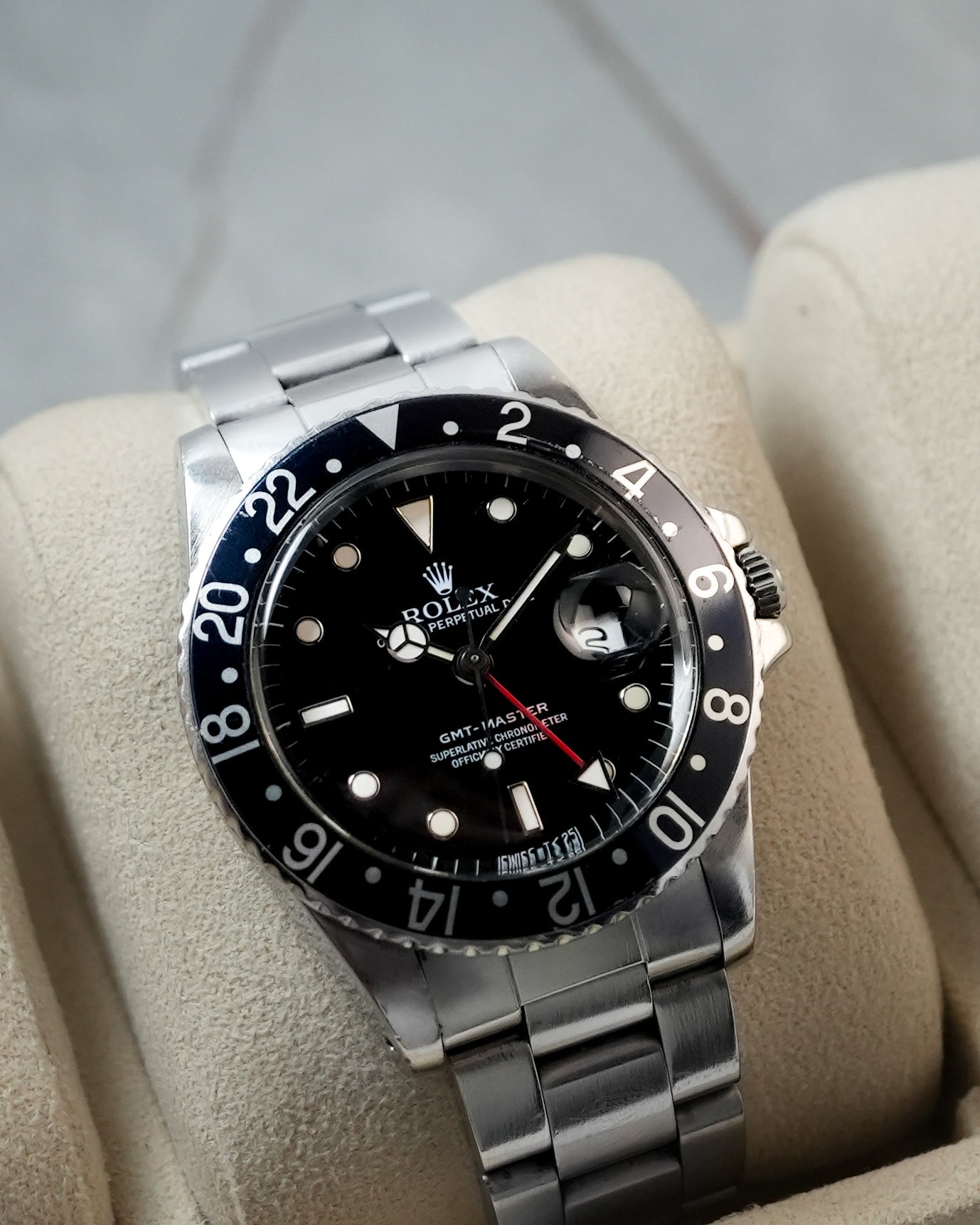 Rolex GMT Master Black 40mm 16750