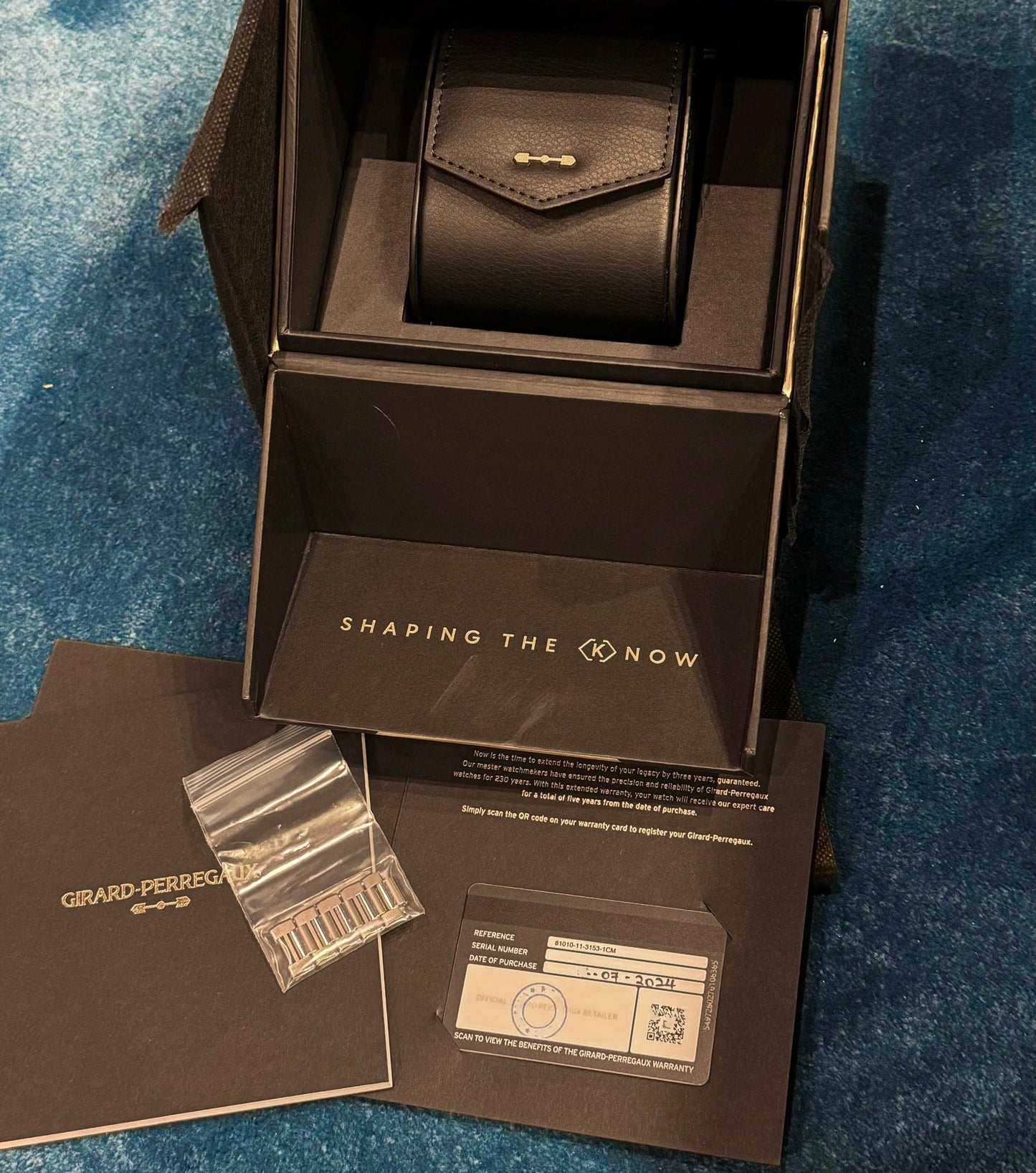 Girard Perregaux Laureato Green 42mm 81010 81010-11-3153-1CM