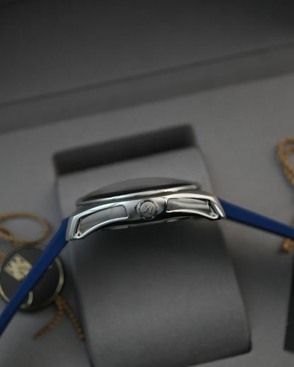 H Moser and Cie Pioneer Retrograde Seconds Midnight Blue 42mm 3250-1200