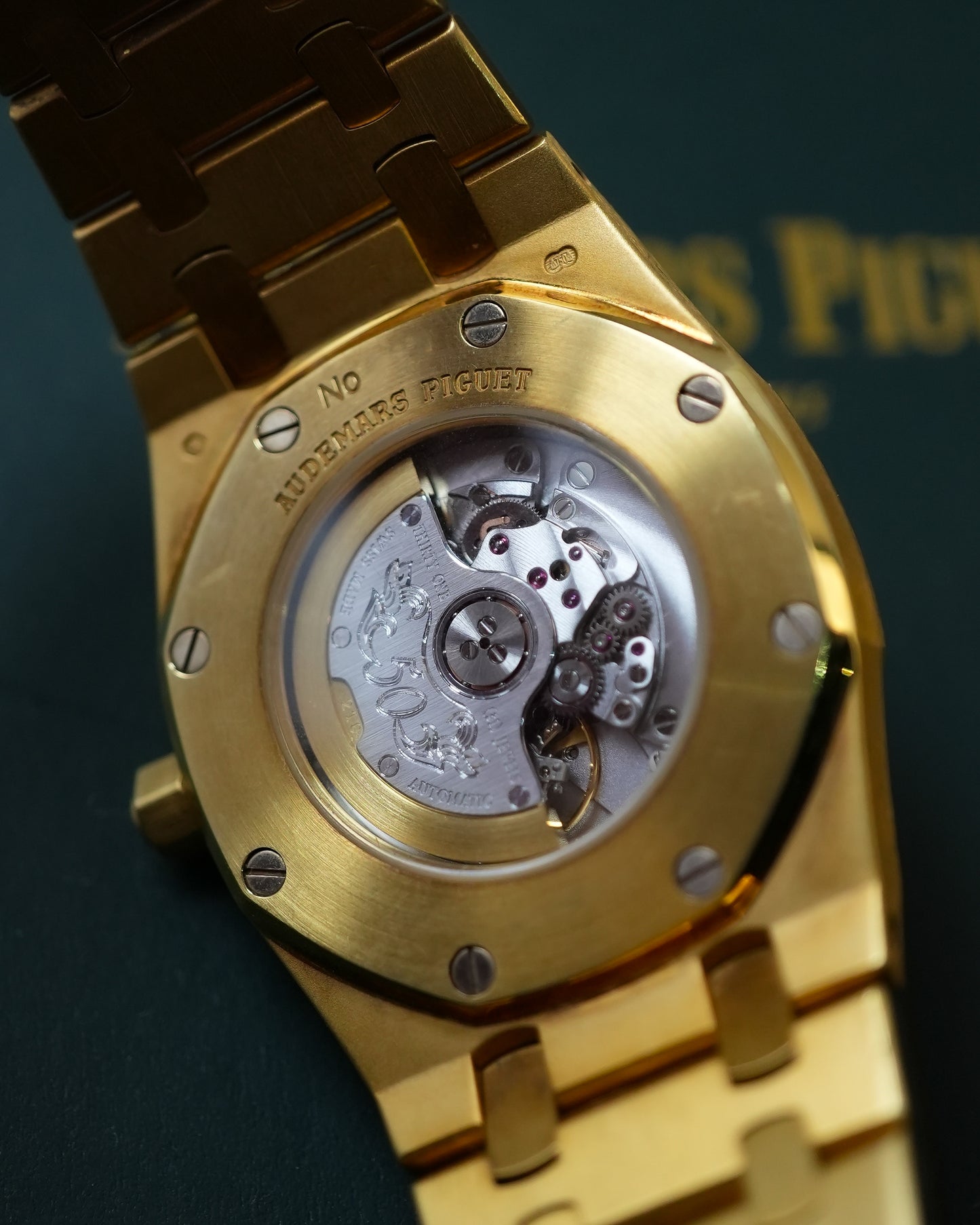 Audemars Piguet Royal Oak 50th Anniversary Japan Limited 500 Pieces Tapisserie Dial in 18k Solid Yellow Gold 33mm 15050BA 15050