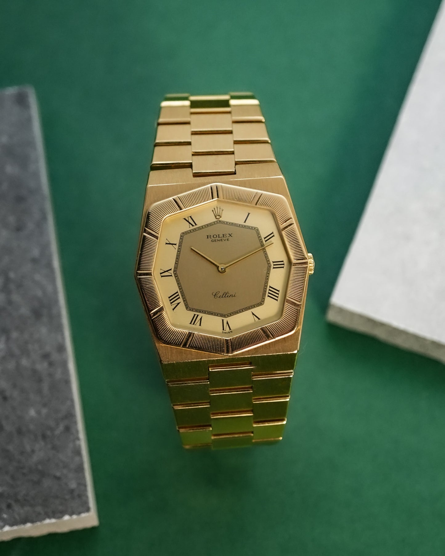 Rolex Cellini in Solid 18K Yellow Gold 33mm 4370