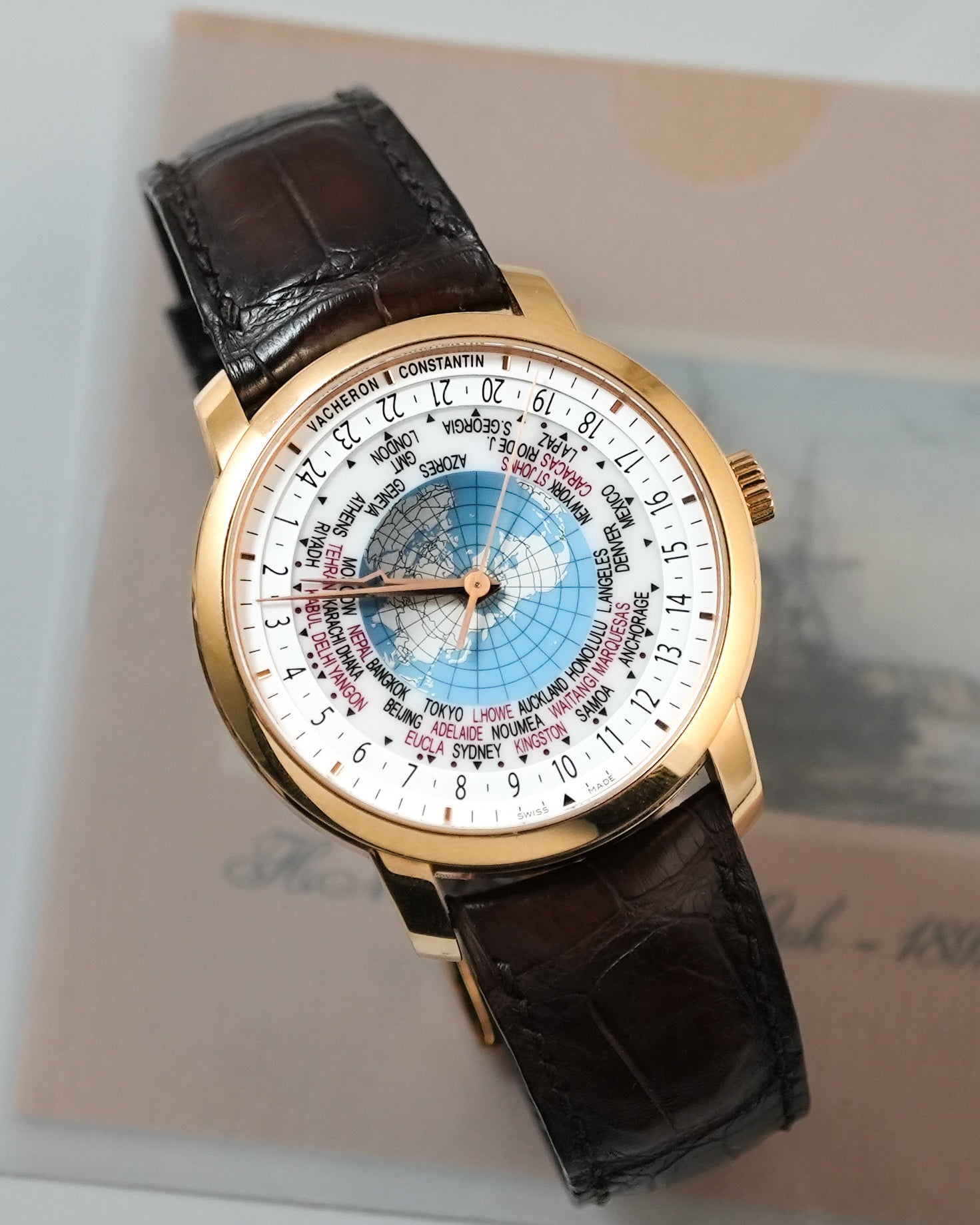 Vacheron Constantin Patrimony Traditionelle World Time Worldtimer in 18k Solid Rose Gold 86060