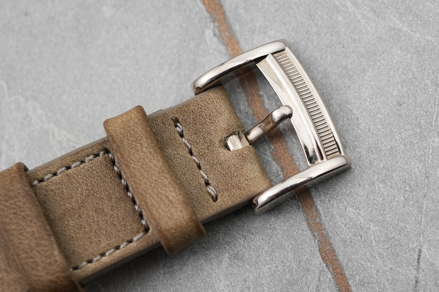 Parmigiani Fleurier Toric in 18K White Gold Automatic 40mm PF000069