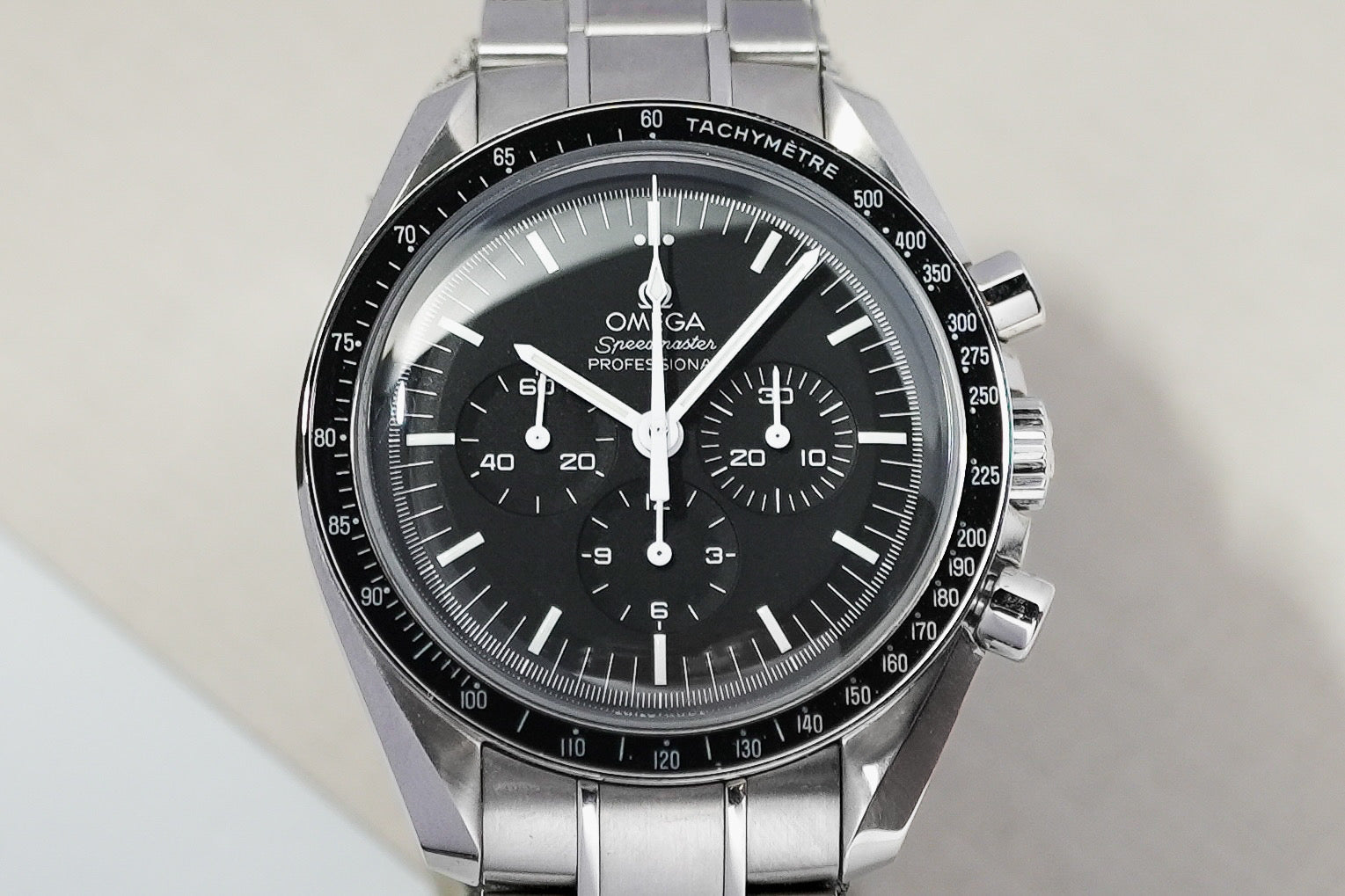 Omega Speedmaster Professional Moonwatch Hesalite Big Box 311.30.42.30.01.005