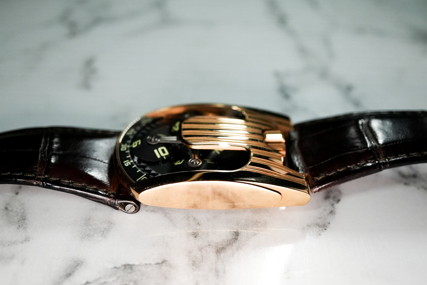 Urwerk UR103 Targa in 18K Solid Rose Gold 103.09