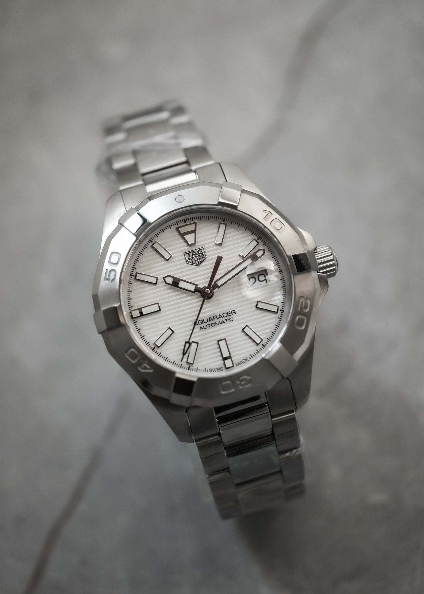 Tag Heuer Aquaracer Automatic 32mm Ladies WBD2311 WBD2311.BA0740