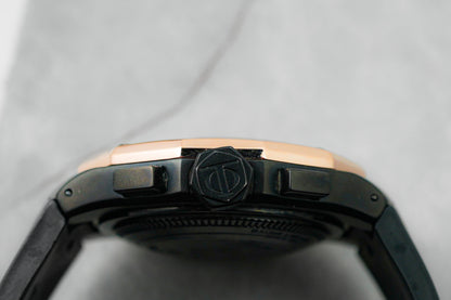Baume and Mercier Riviera Chronograph in 18K Rose Gold Bezel & 8712