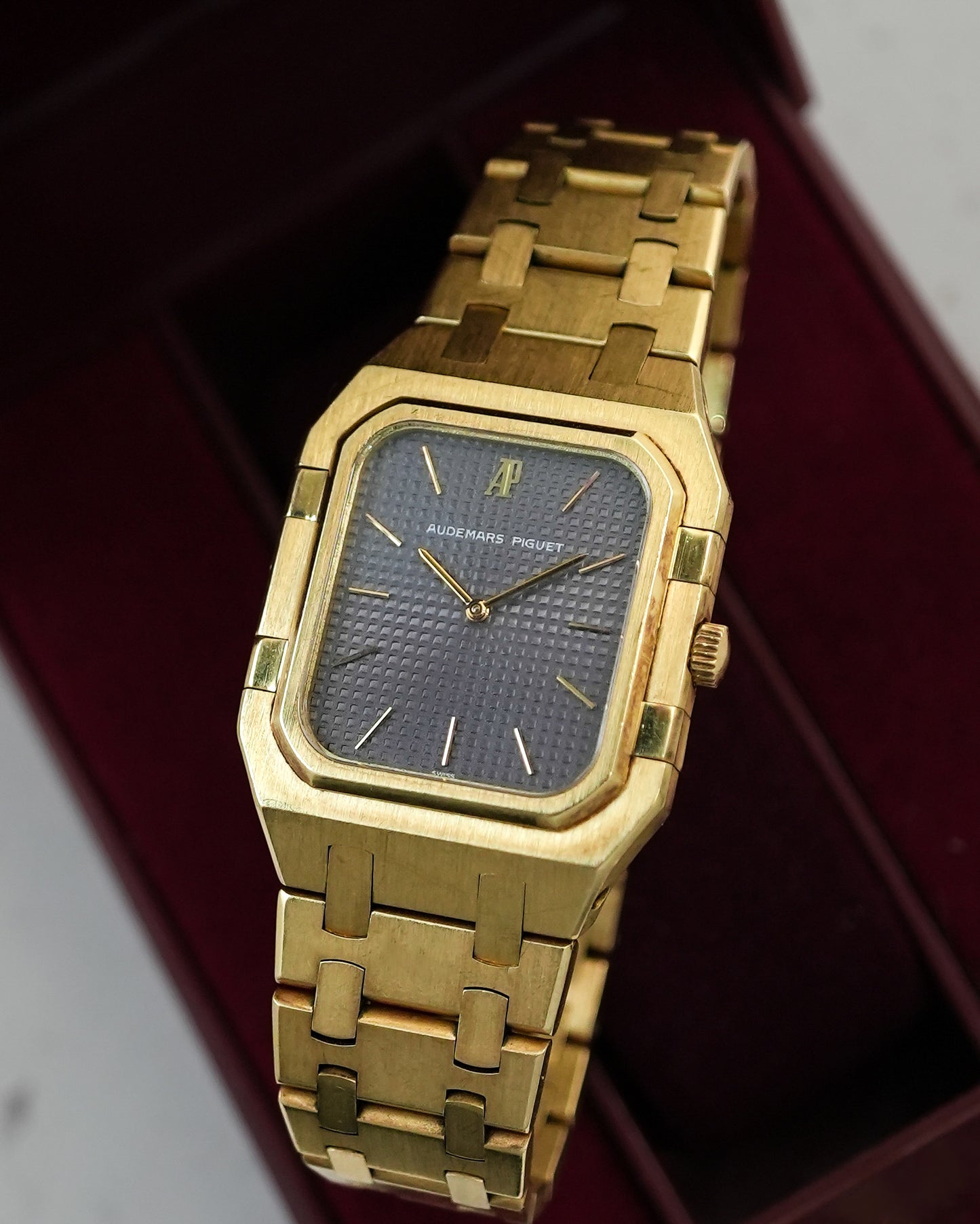 Audemars Piguet Royal Oak Jumbo Tapisserie Dial Rectangular in 18k Solid Yellow Gold 6009BA