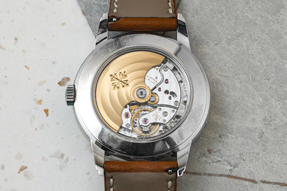 Patek Philippe Calatrava Weekly Calender Complications 5212 5212A 5212A-001