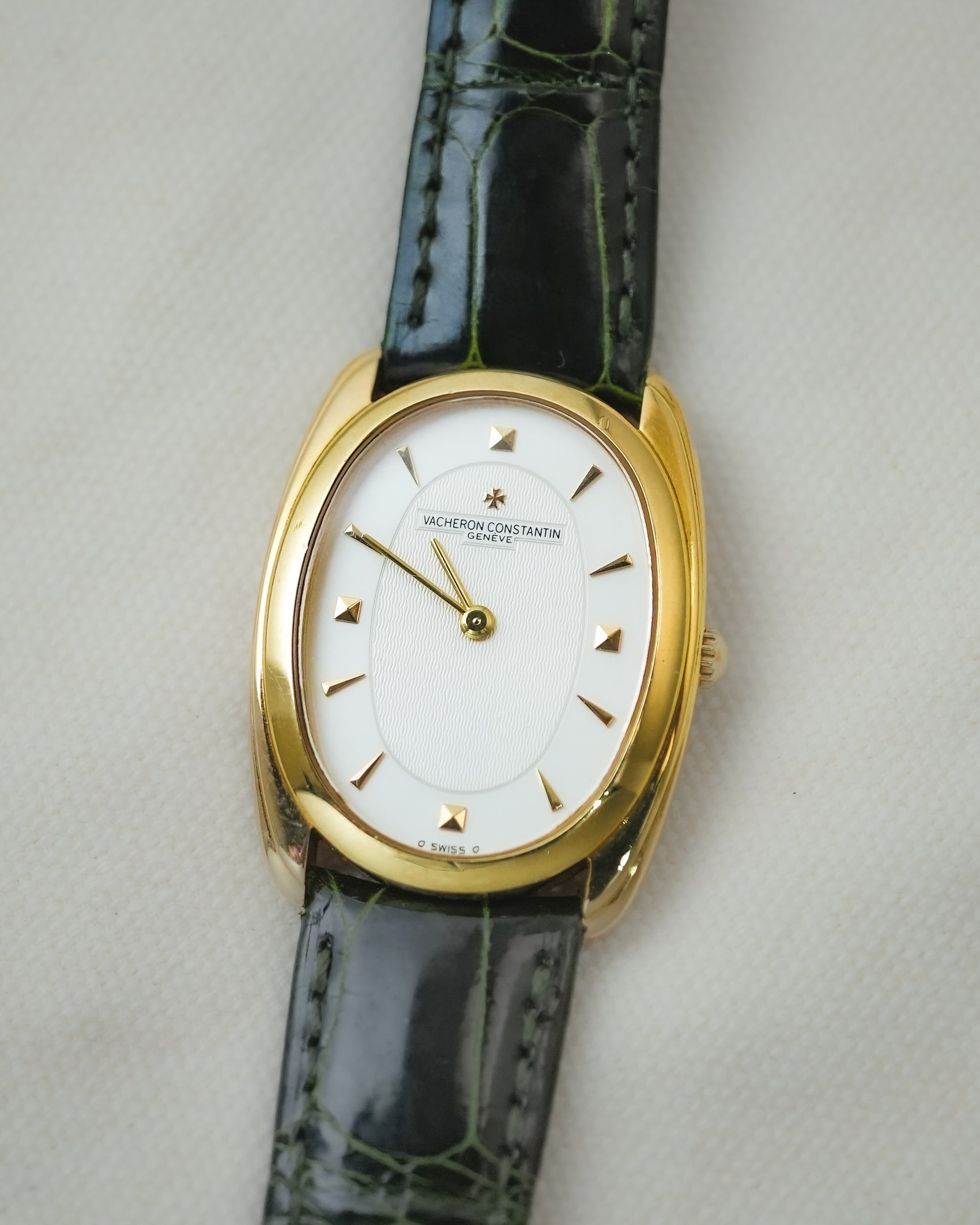 Vacheron Constantin Historiques Oval Oro Giallo in 18K Solid Yellow Gold 31110