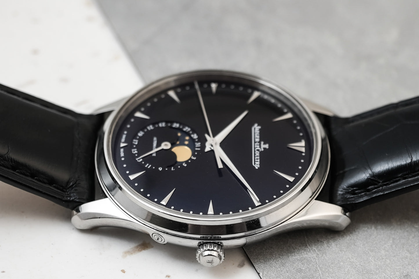 Jaeger LeCoultre JLC Master Ultra Thin Moon 39mm Moonphase  Q1368470 176.8.64.S