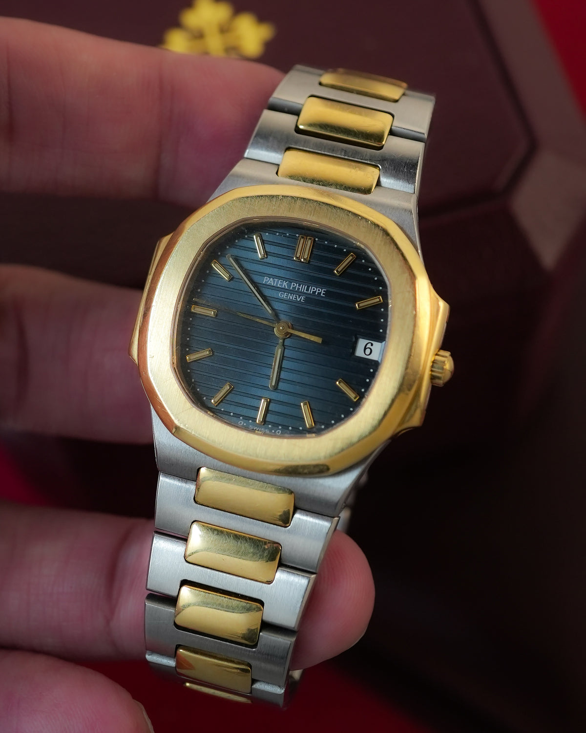 Patek Philippe Nautilus in 18K Solid Gold Blue Dial 3900 3900/1
