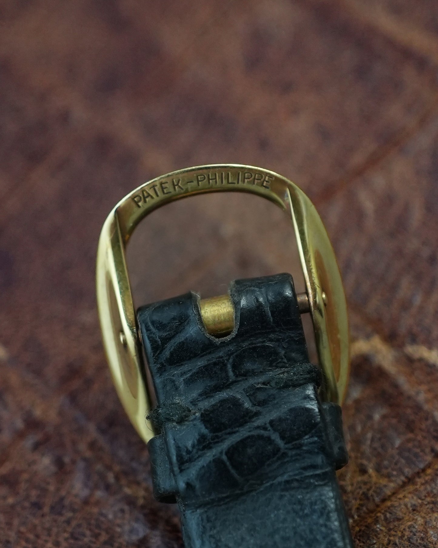 Patek Philippe Golden Ellipse Damen in 18K Solid Yellow Gold Manual Winding 4226