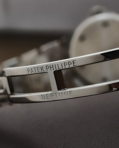 Patek Philippe Neptune Salmon Dial 27mm Quartz 4880