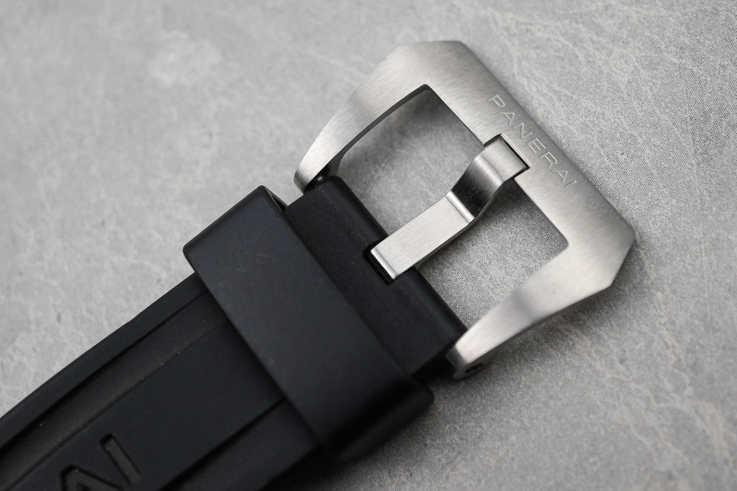 Panerai Luminor 1950 3 Days GMT Automatic PAM320 PAM00320 PAM 320 00320