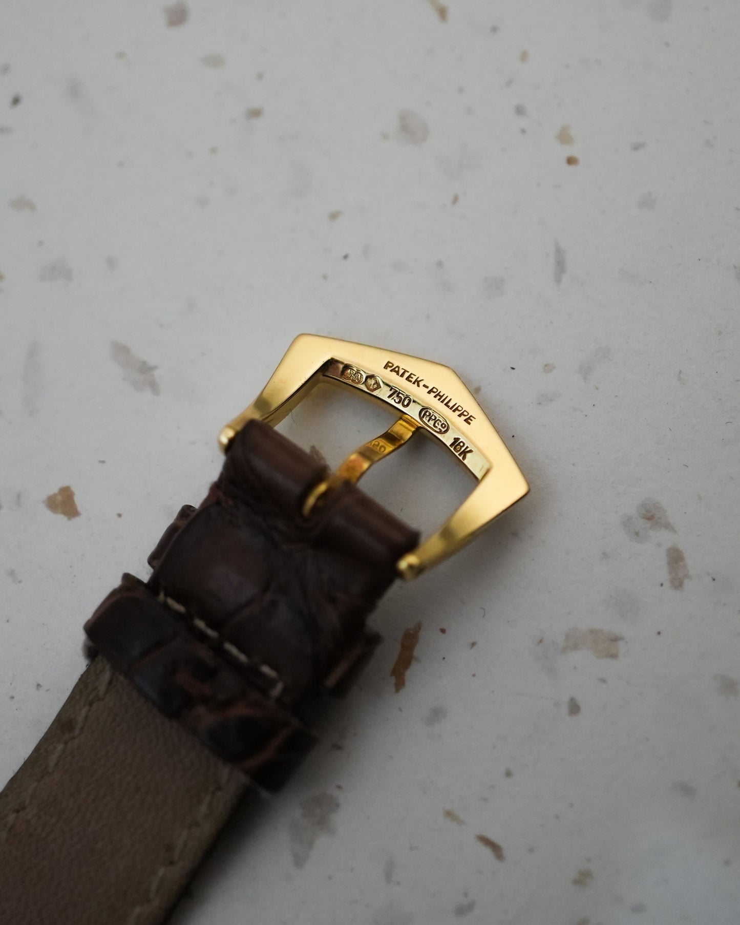 Patek Philippe Annual Calender in 18K Solid Yellow Gold 37mm 5035J 5035 5035j-001