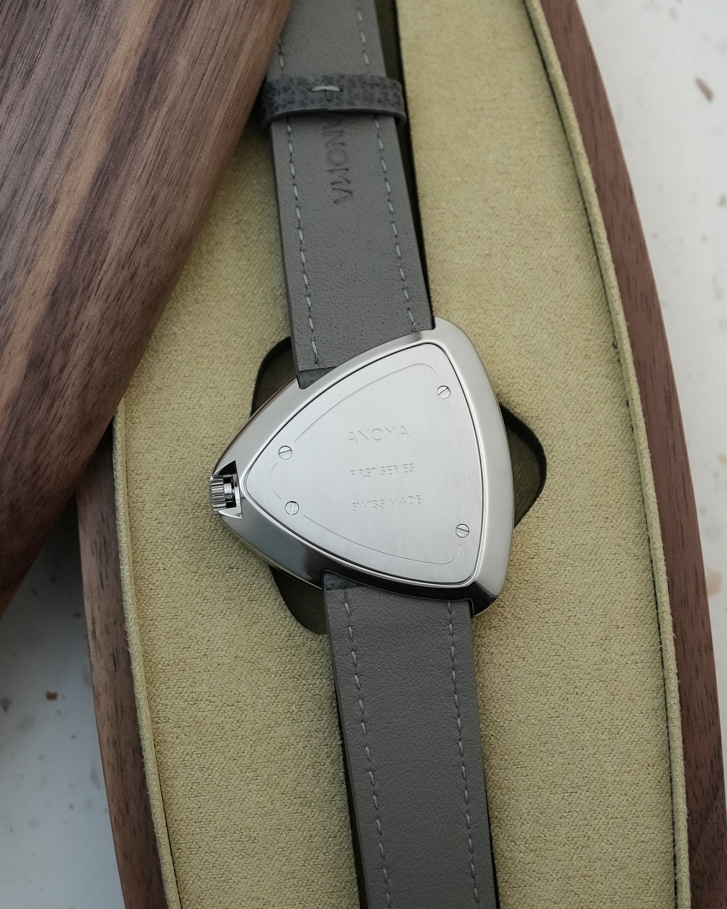 Anoma A1 Blue 39mm