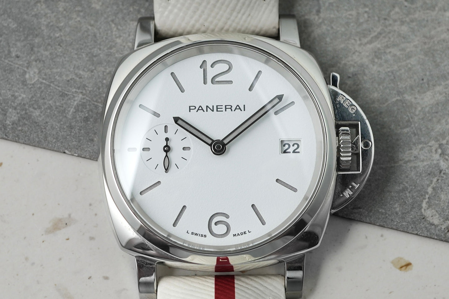 Panerai Due Luminor Luna Rossa PAM1306 PAM01306