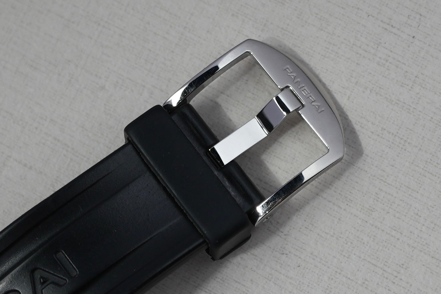 Panerai Luminor Base Destro Left Handed PAM219 PAM00219