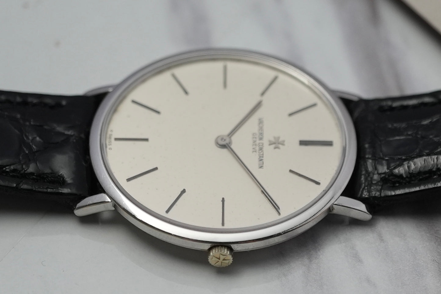 Vacheron Constantin Patrimony Extra Plate Movement Ultra Slim in 18K White Gold 33060