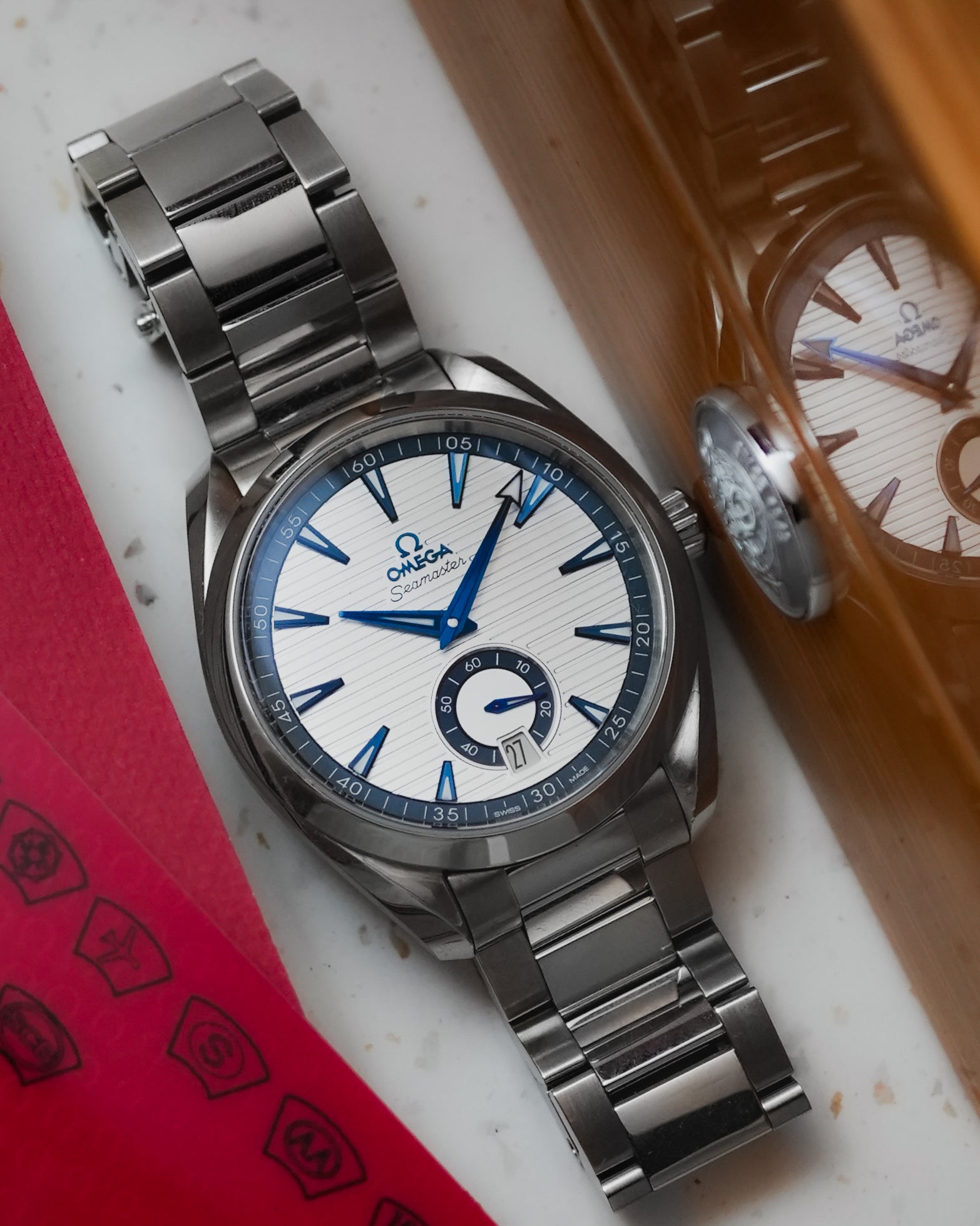 Omega Seamaster Aqua Terra Small Seconds Co Axial 150m 220.10.41.21.02.004