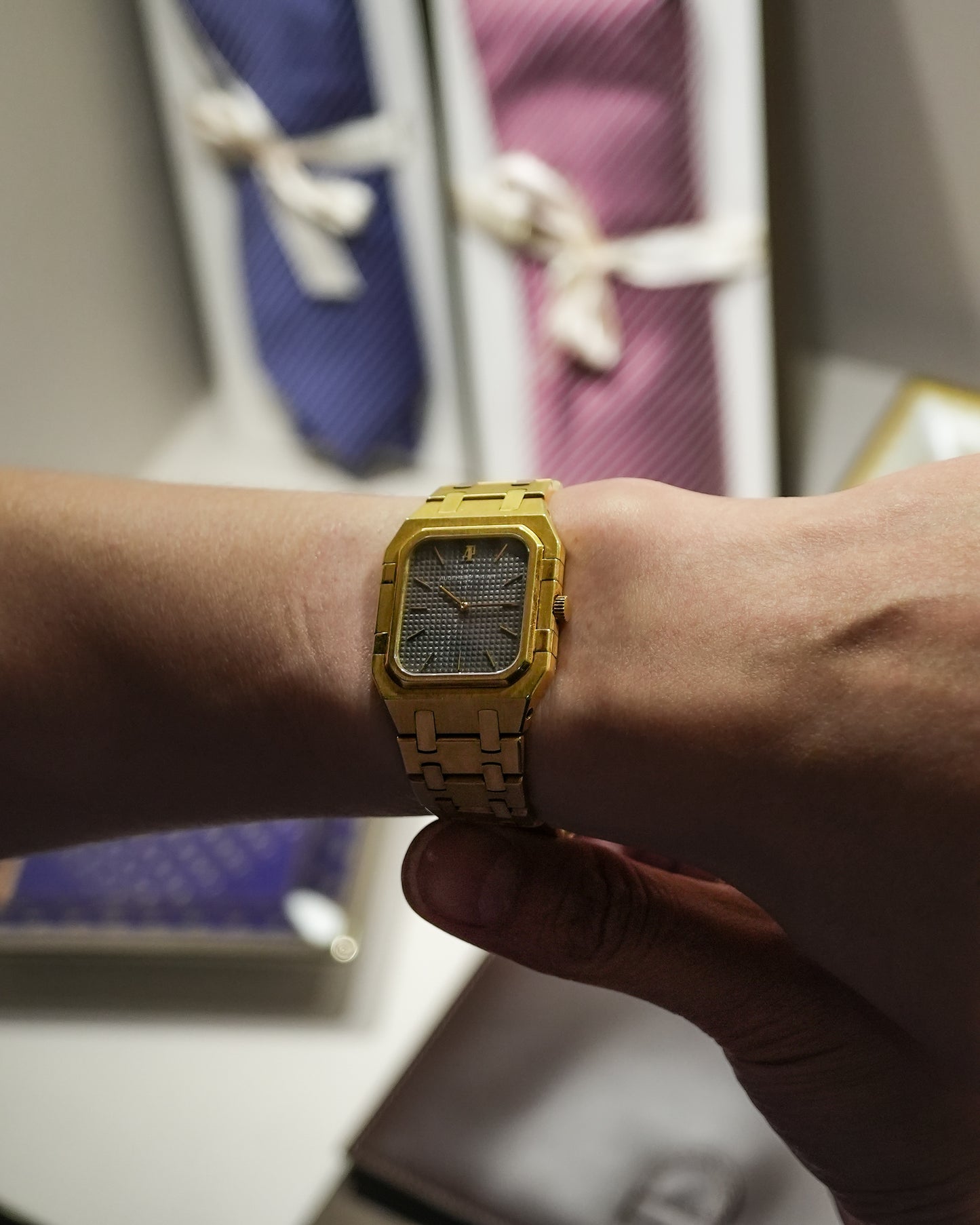 Audemars Piguet Royal Oak Jumbo Tapisserie Dial Rectangular in 18k Solid Yellow Gold 6009BA