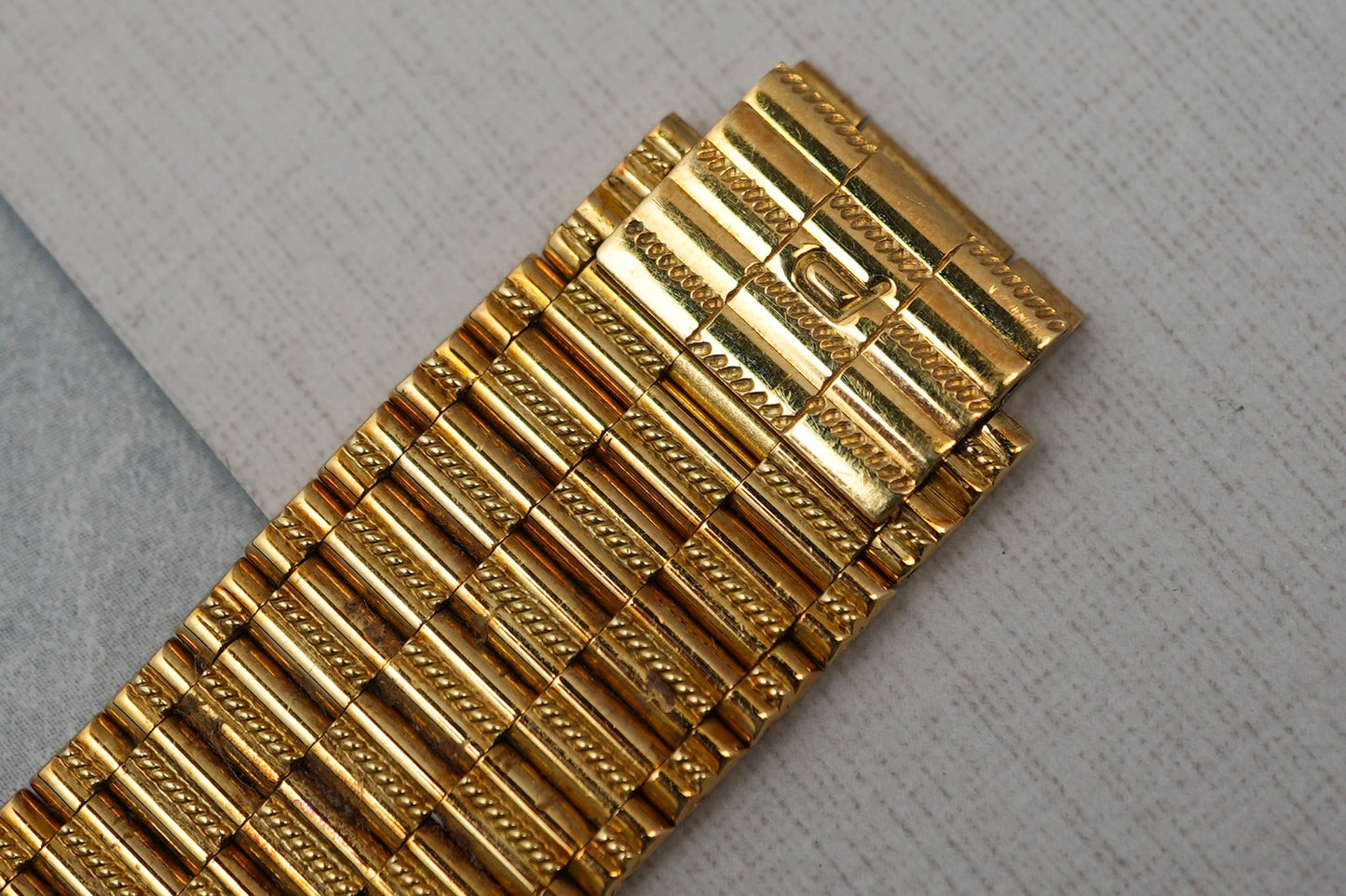 Piaget Traditional Ultra Thin in 18k Yellow Gold Protocole 2131