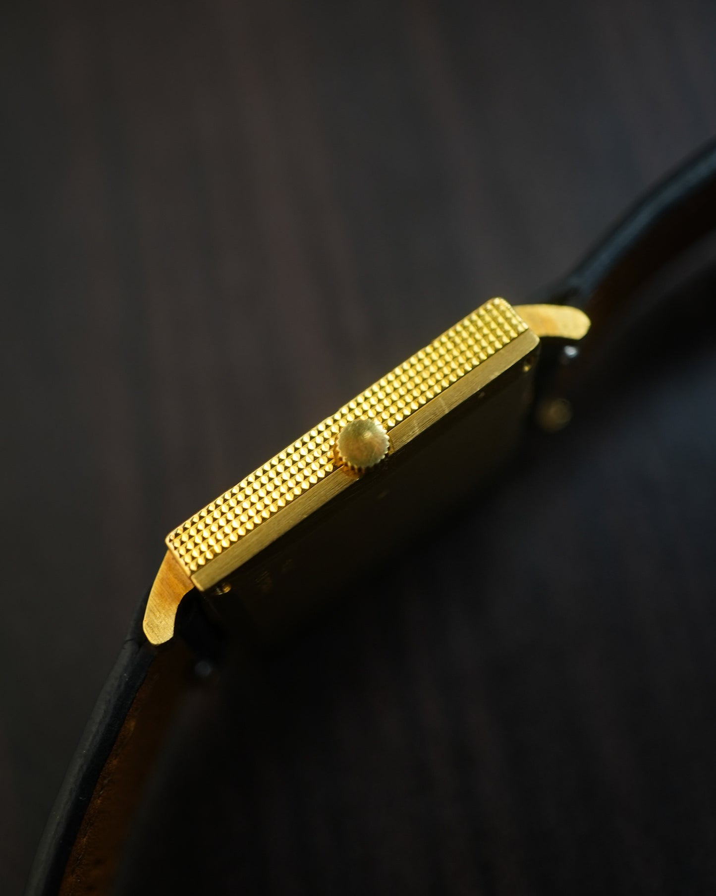 Piaget Tank Gouverneur Lapis Dial HobNail Squared in 18K Solid Yellow Gold 937