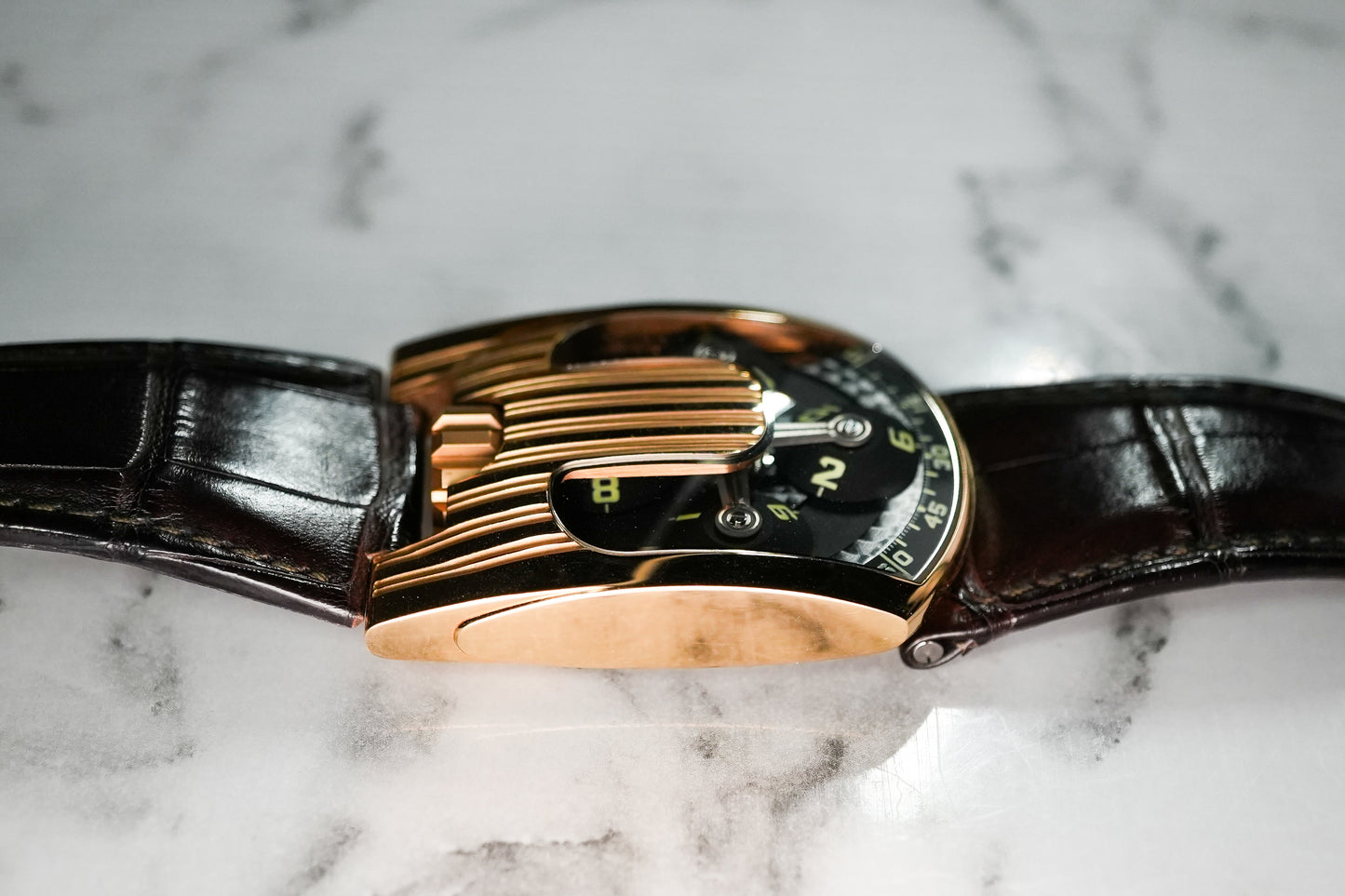 Urwerk UR103 Targa in 18K Solid Rose Gold 103.09