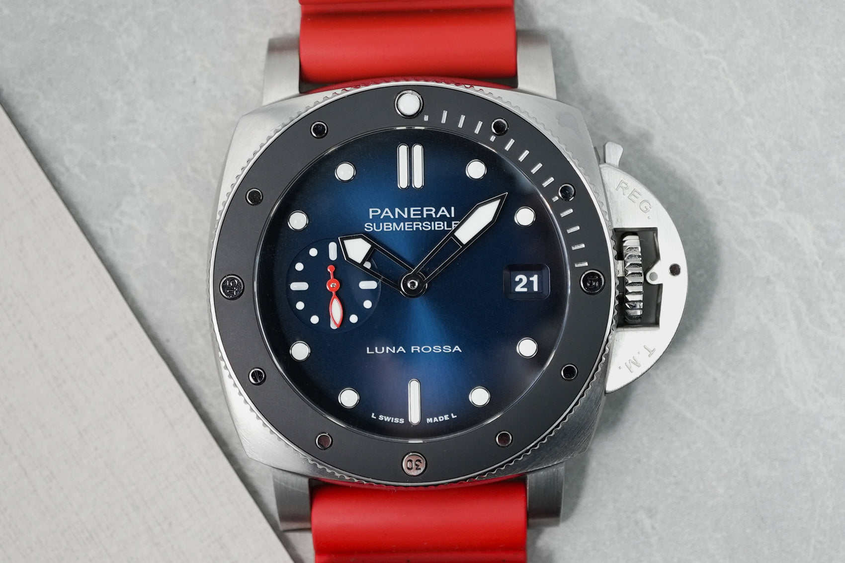 Panerai Submersible Luna Rossa Watch Of Wonders Release 300 Numbered Limited Edition PAM01565 PAM1565 01565 1565