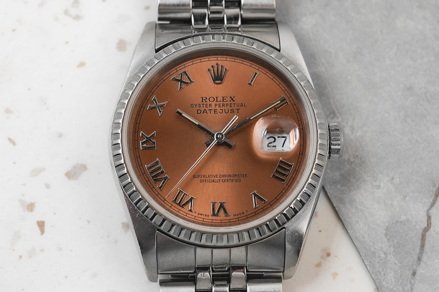 Rolex Datejust 36 Salmon Dial Engine Turned Bezel Oyster Perpetual 36mm 16220