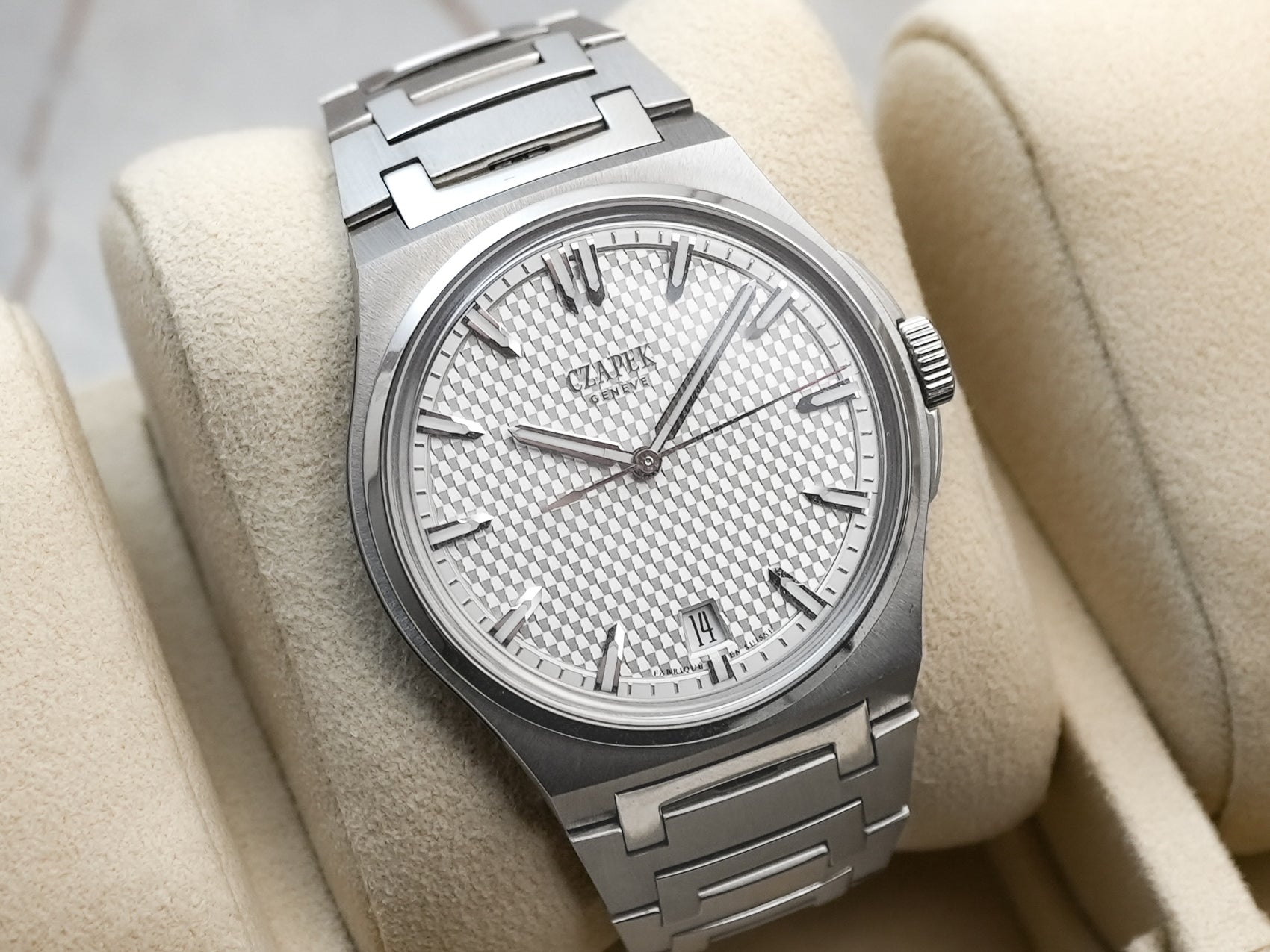 Czapek Antarctique Passage De Drake White 40.5mm Ice White