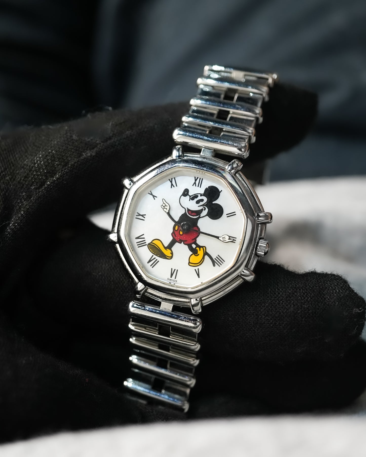 Gerald Genta Mickey Mouse Walt Disney Mother of Pearl MOP Octagon G2850