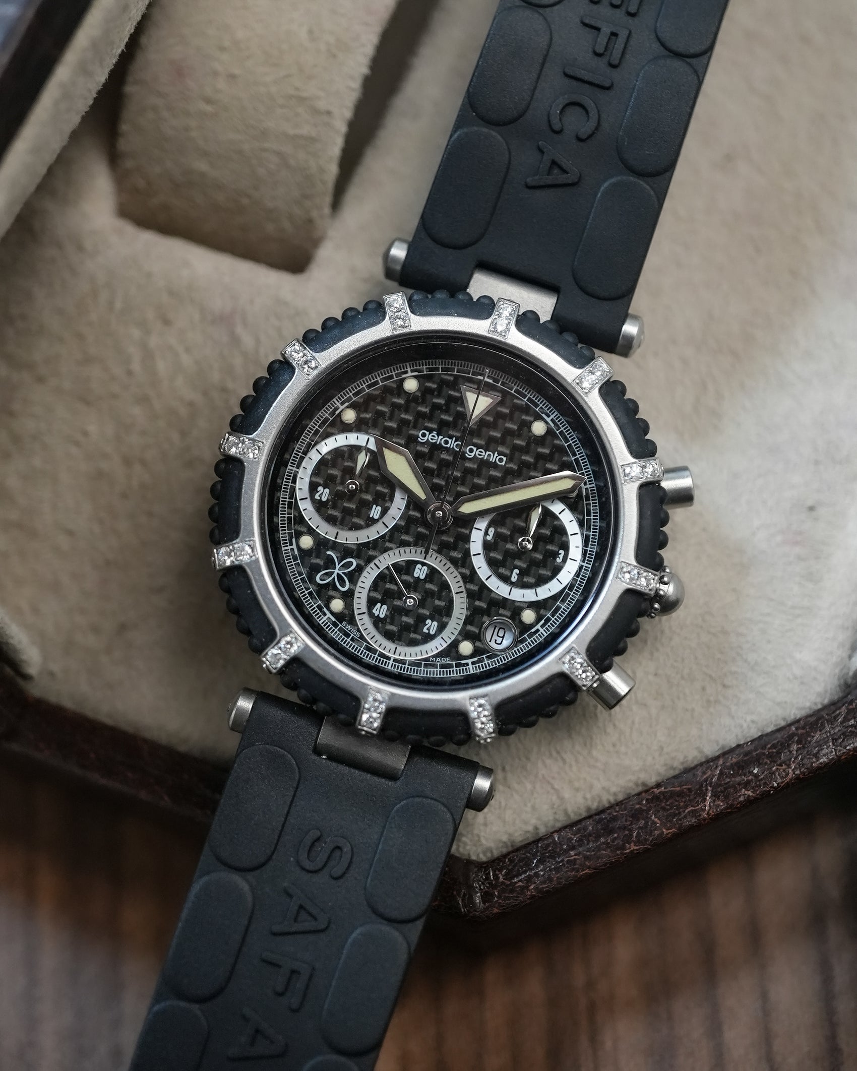 Gerald Genta Gefica Factory Diamonds Titanium Piece Unique