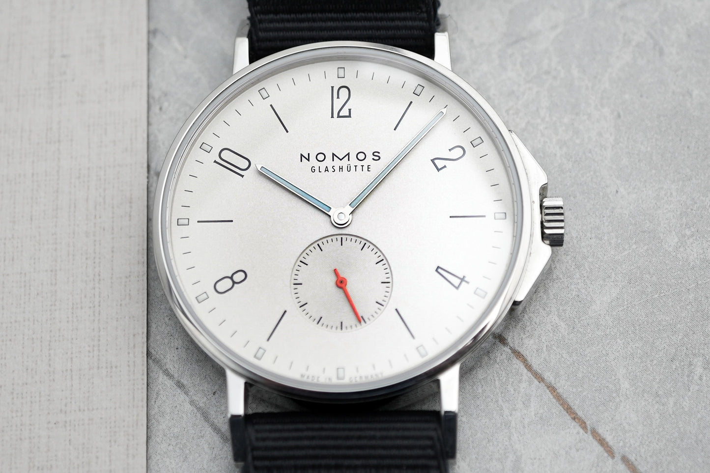 Nomos Glashutte Ahoi Datum 555