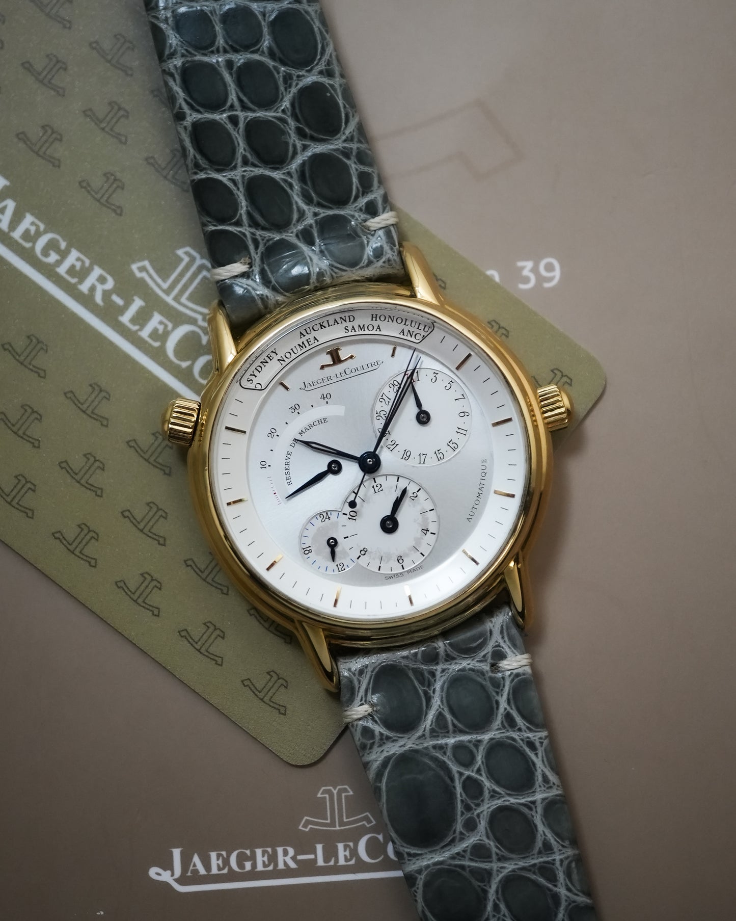 Jaeger Le Coultre Master Geographic JLC 38mm Automatic in 18K Solid Yellow Gold 169.1.92