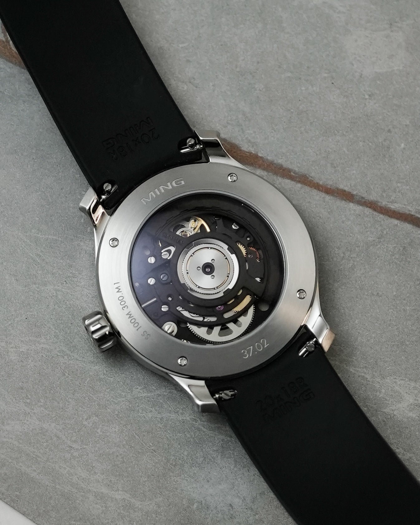 Ming Watch Minimalist 37.02