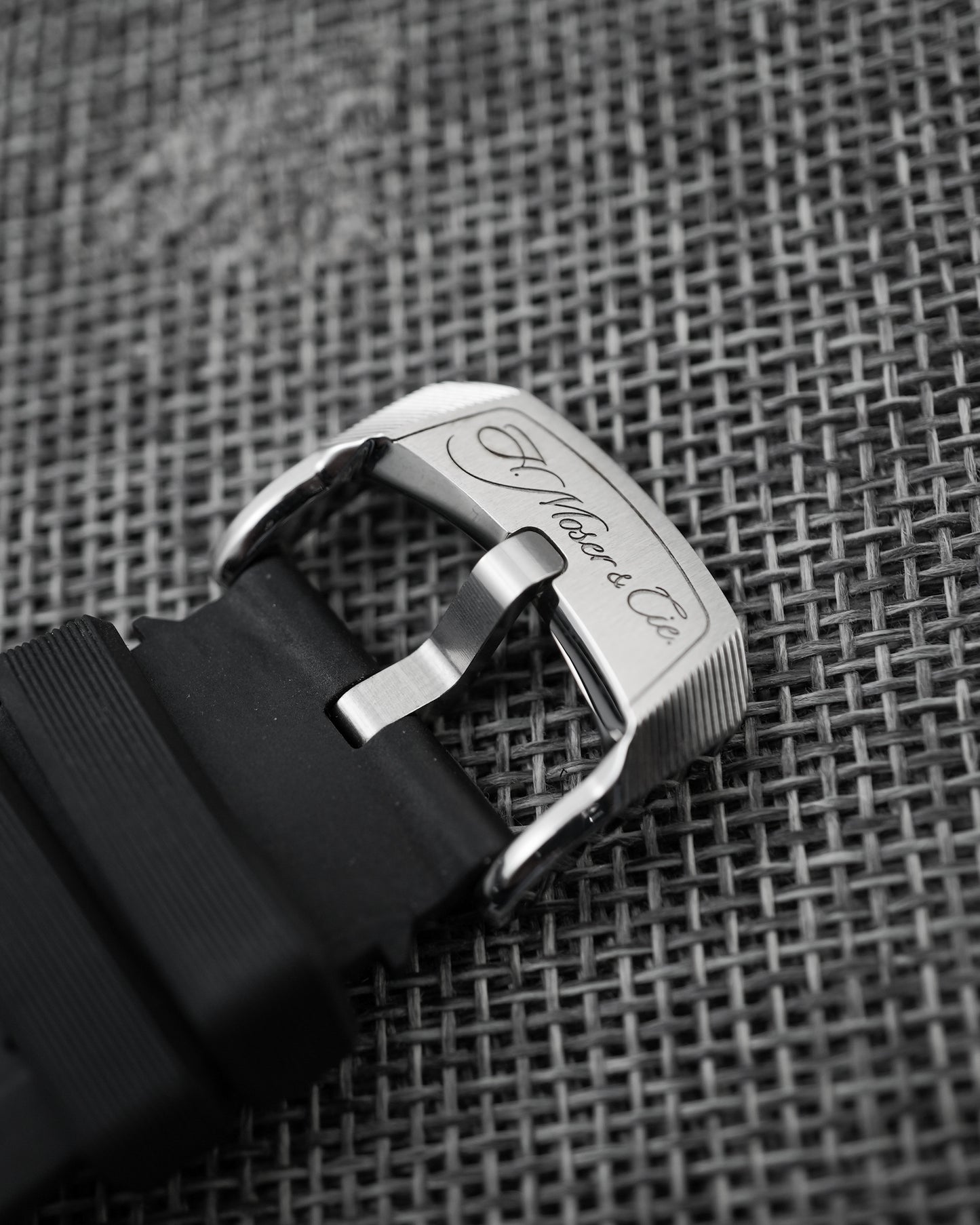 H.Moser & Cie Pioneer Centre Seconds Blue Lagoon Mega Cool 42.8mm 3200-1214