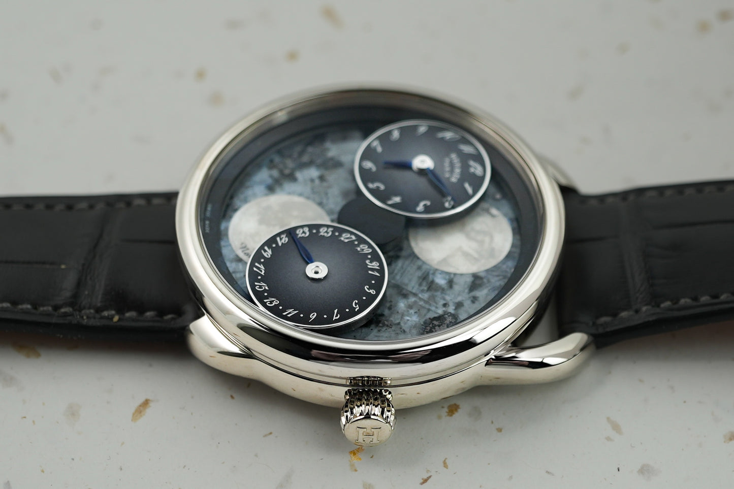 Hermes Arceau Lune Moon in 18K Solid White Gold 43mm ar1.890f